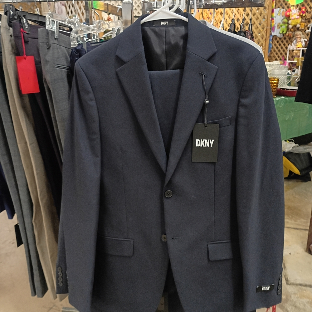 DKNY Men's Dark Navy Two-Button Blazer